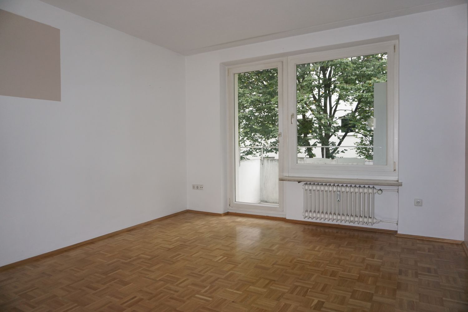 1-Zimmer-Wohnung mit Süd-Balkon in München-Pasing Nähe Würm